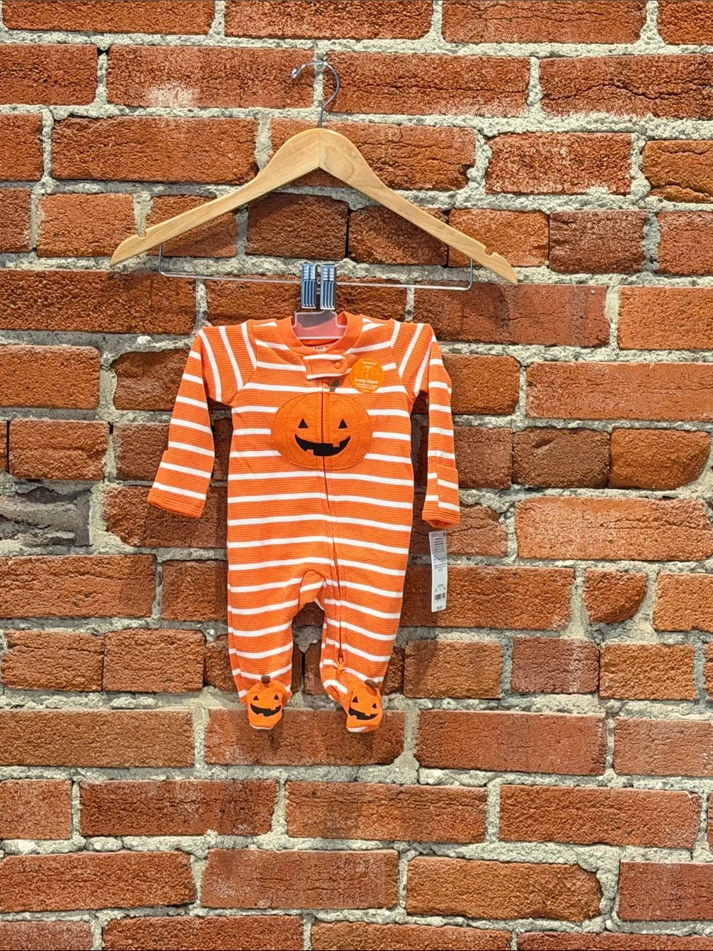 🖤🎃 NWT Carter’s Baby Pumpkin Sleeper - Newborn - Halloween 🎃🖤